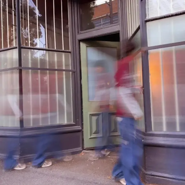 4HR PARKING - TOMORROW NIGHT